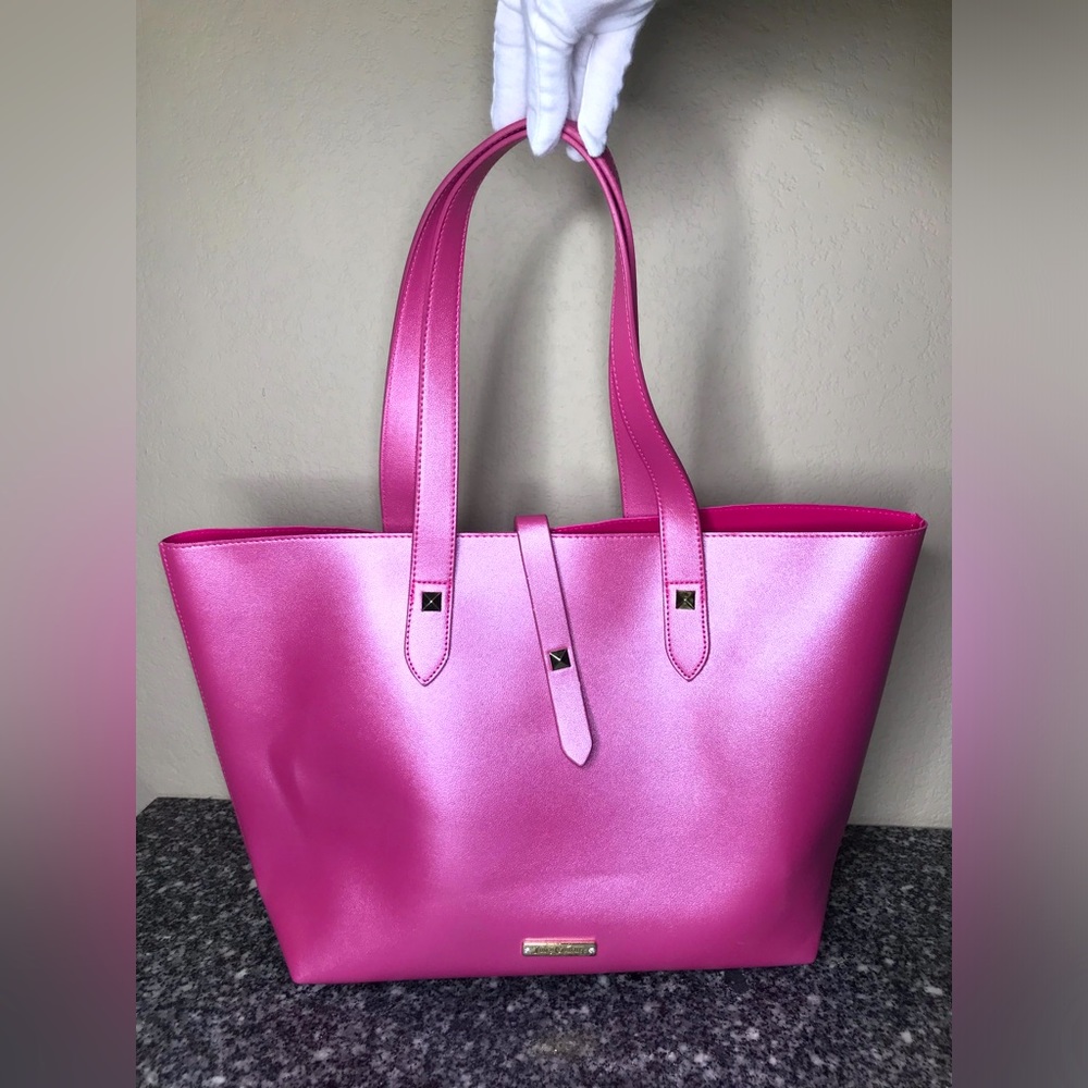 Hand bag